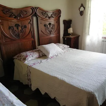 L'innamorata, Esclusivo Vista Mare. *